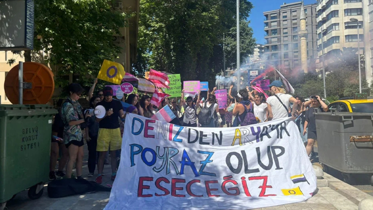 Kadıköy’de Onur Yürüyüşü: Eylem bitince gözaltılar başladı